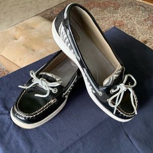 WOMEN’S ZEBRA PRINT SPERRY’S SIZE 8.5